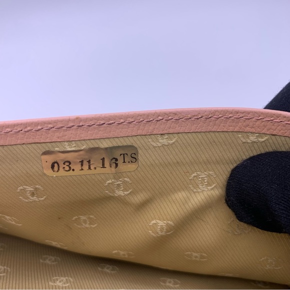 Chanel Classic Button Wallet Pink - Picture 16 of 17